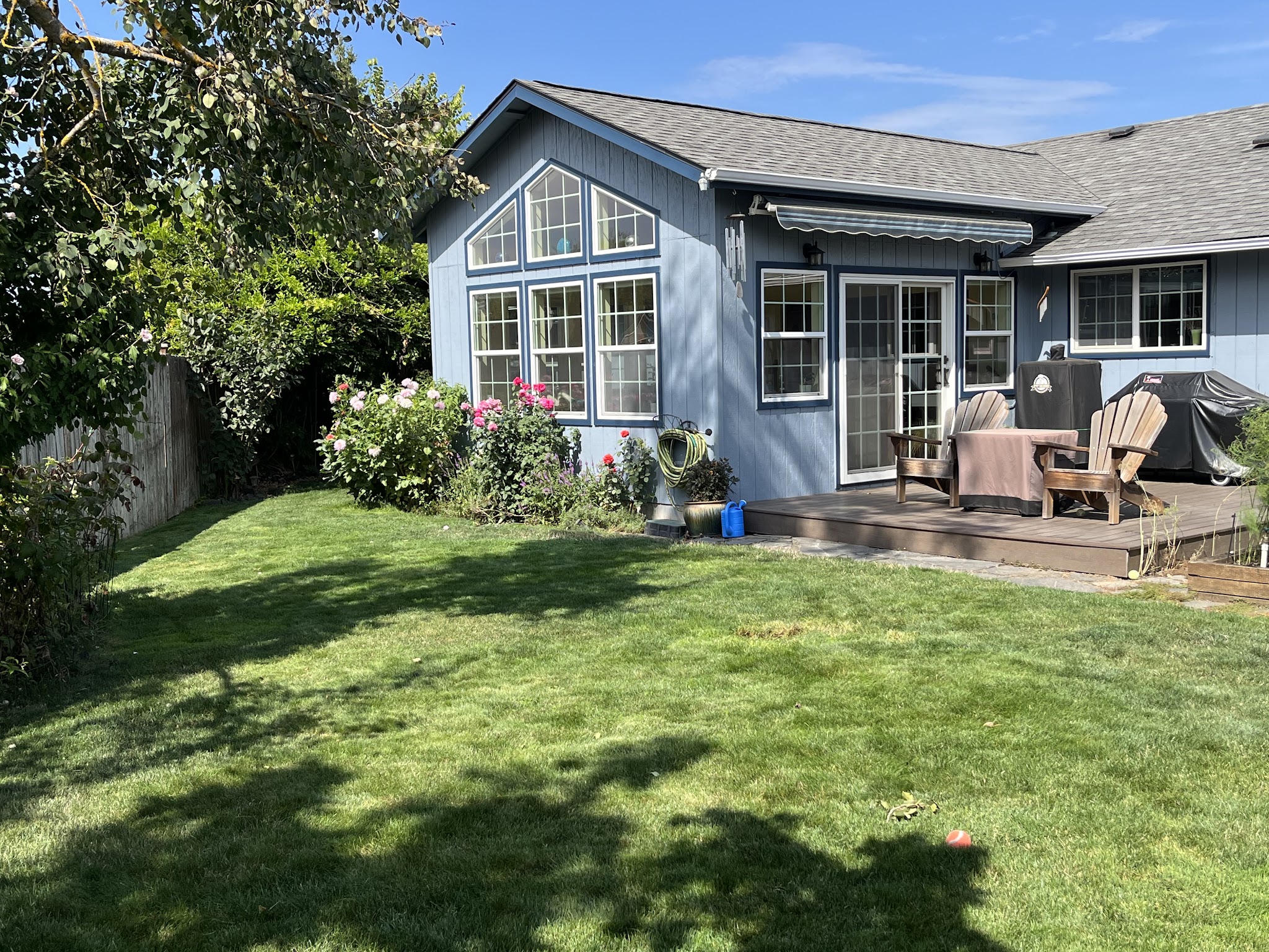 Freshly painted home exterior by Creative Solutions Painting Company